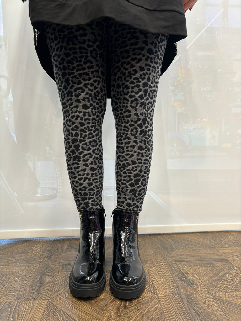 Grey Leopard Super Smooth Leggings