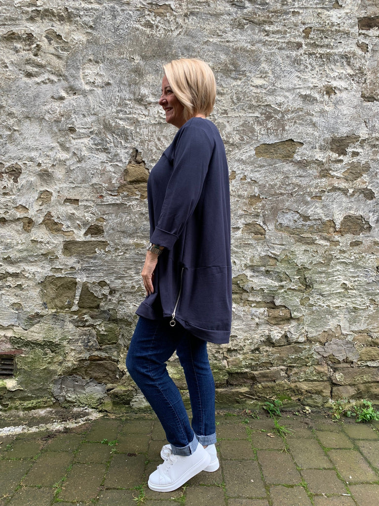 Zip It Basic Sweatshirt
