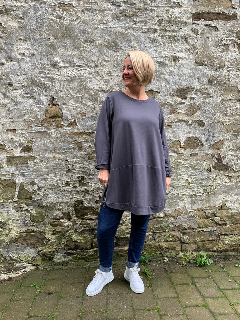 Zip It Basic Sweatshirt