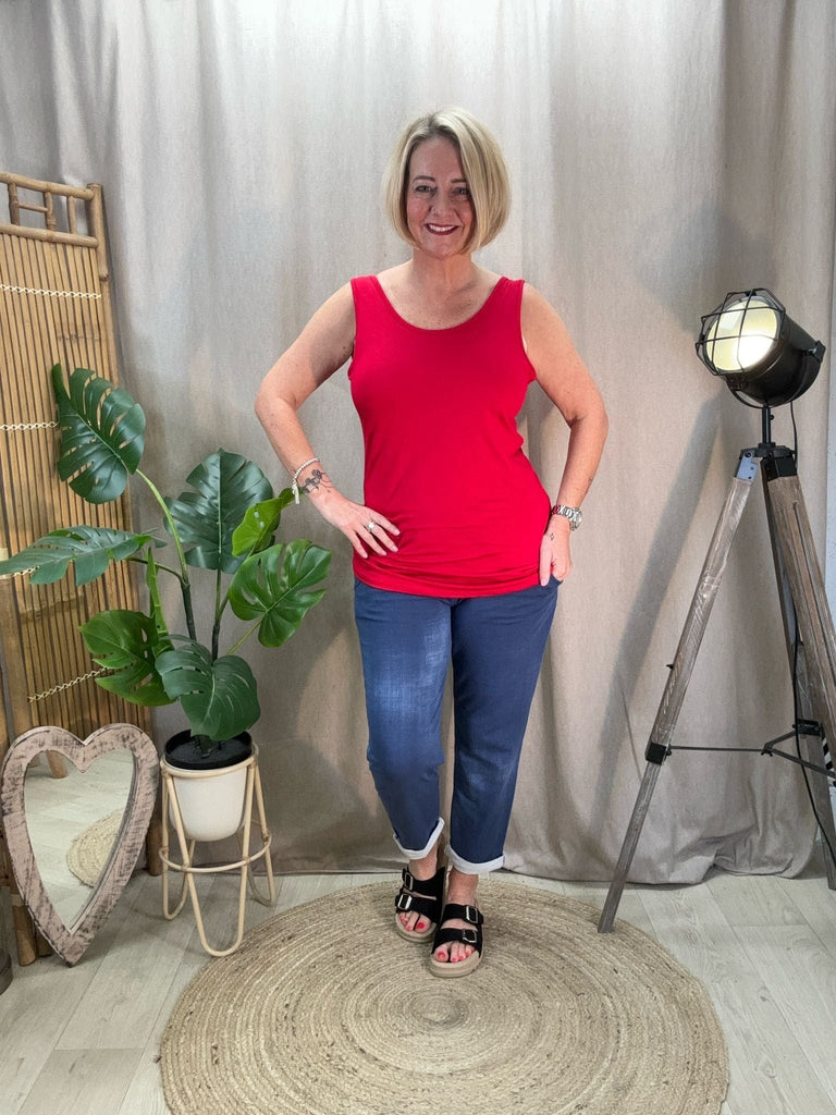 Basic Scoop Neck Layering Vest Be You Lifestyle Boutique One Size / Red