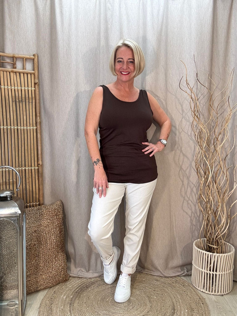 Basic Scoop Neck Layering Vest - Wardrobe Essential Be You Lifestyle Boutique One Size / Chocolate