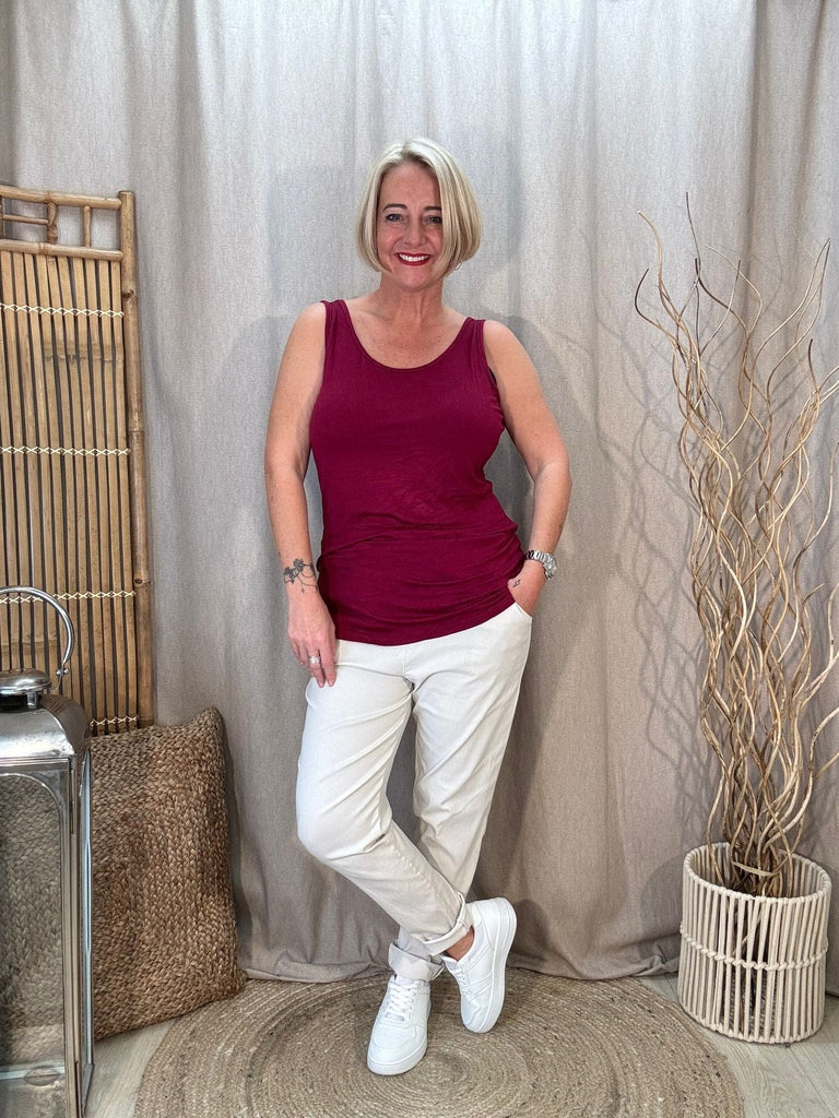 Basic Scoop Neck Layering Vest - Wardrobe Essential Be You Lifestyle Boutique One Size / Burgundy