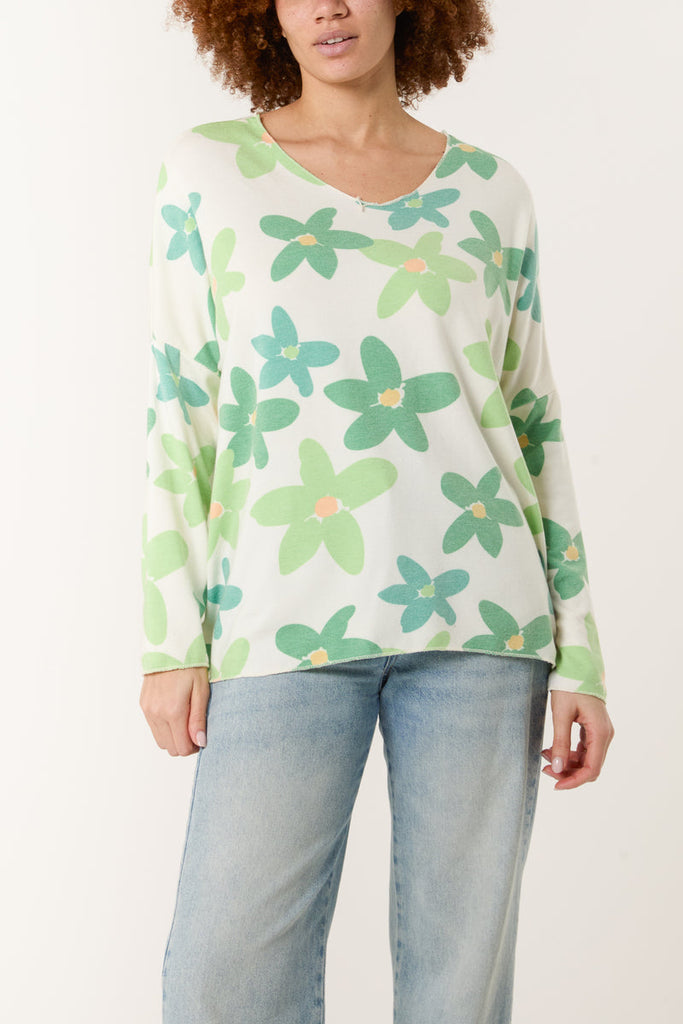 green v neck daisy print jumper