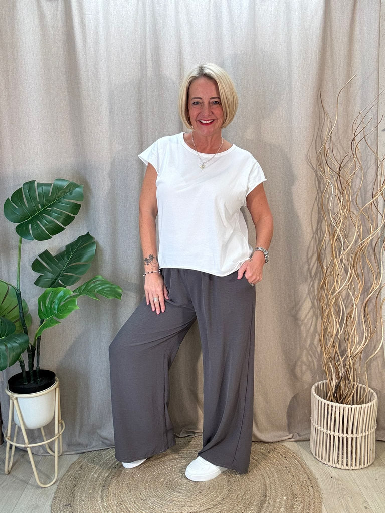 Plain Wide Leg Pocket Trousers - Palazzo Style Be You Lifestyle Boutique