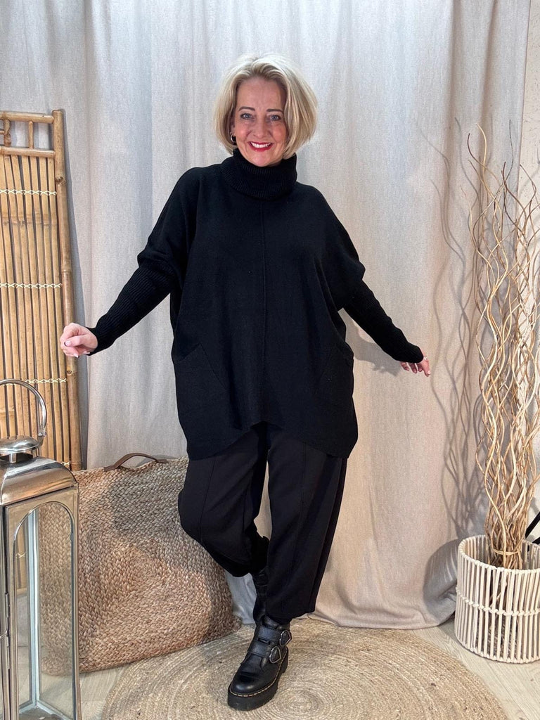 Roll Neck Neck Pocket Knit Jumper Red One Size / Black