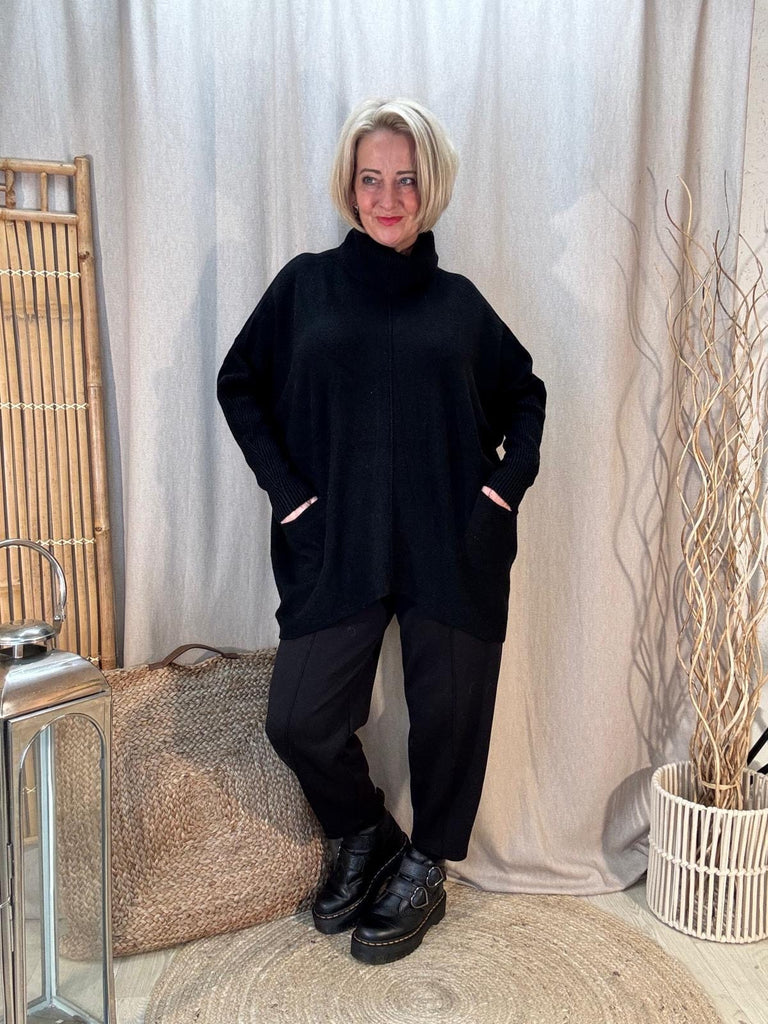 Roll Neck Neck Pocket Knit Jumper Red