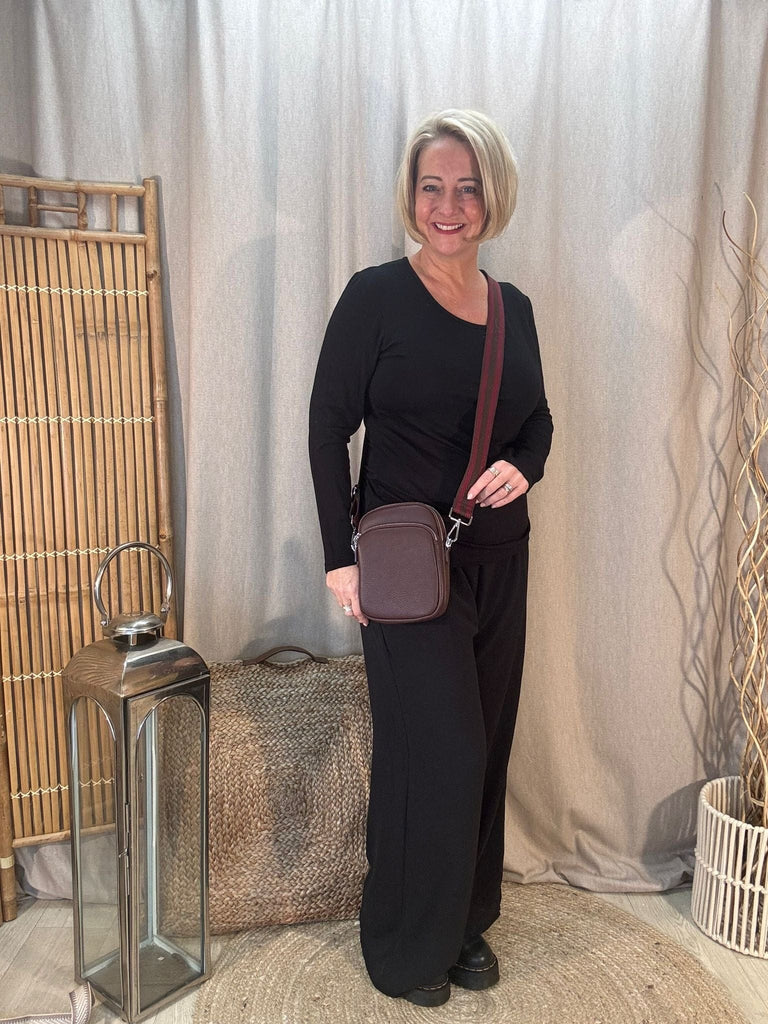 Simple Cross Body Bag With Two Tone Strap Be You Lifestyle Boutique Chocolate