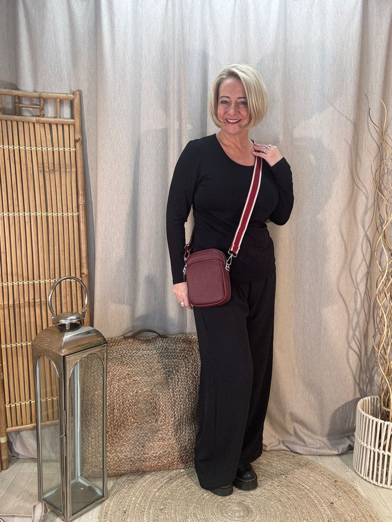 Simple Cross Body Bag With Two Tone Strap Be You Lifestyle Boutique Burgundy