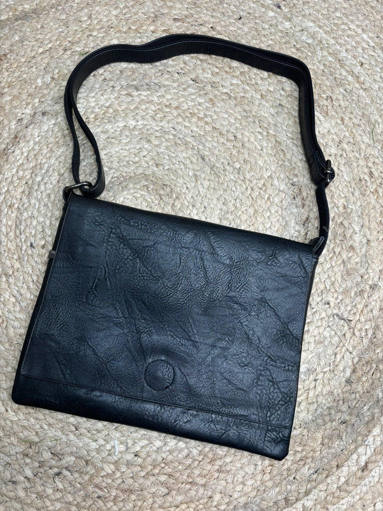 The Airport Faux Leather Minimalist Shoulder Bag Be You Lifestyle Boutique Black